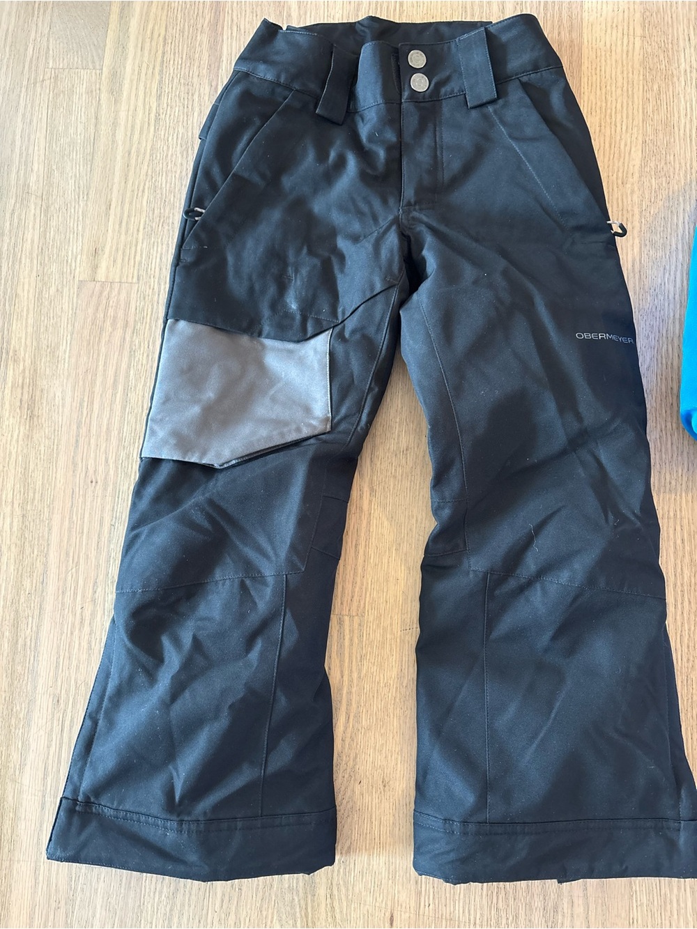 Obermeyer Black kid’s insulated Ski Pants with Gray color block